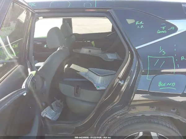 KNDETCA79R7501564 2024 KIA SELTOS - Image 8