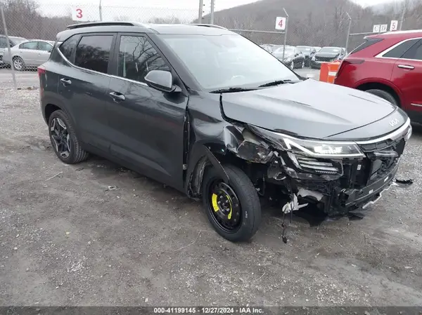 KNDETCA79R7539828 2024 KIA SELTOS - Image 1