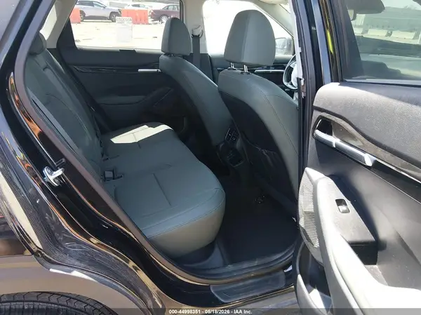 KNDETCA79R7605293 2024 KIA SELTOS - Image 8