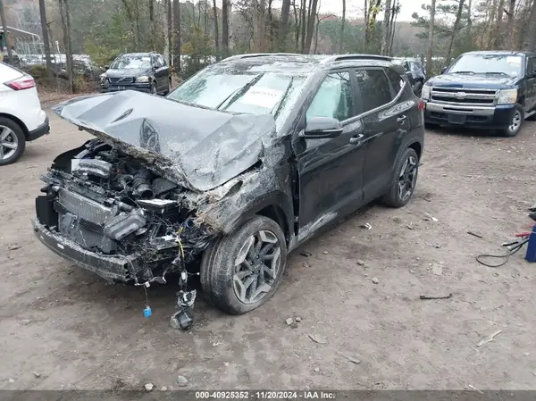 KNDETCA79R7621946 2024 KIA SELTOS - Image 2
