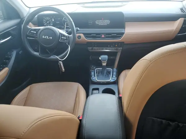 KNDETCA7XR7475797 2024 KIA SELTOS - Image 8