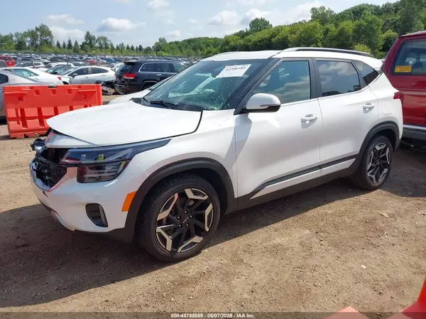 KNDETCA7XR7488758 2024 KIA SELTOS - Image 2