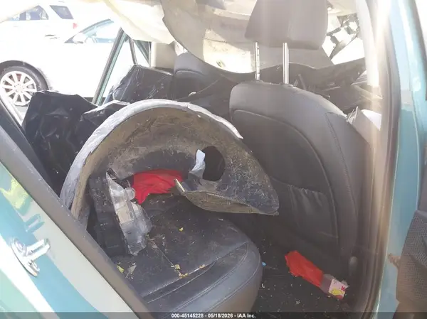 KNDETCA7XS7760490 2025 KIA SELTOS - Image 8