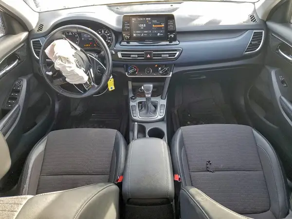 KNDEU2AA0M7065263 2021 KIA SELTOS - Image 8