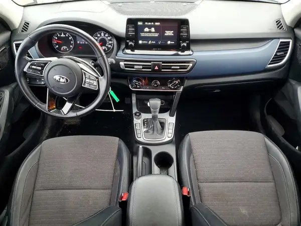KNDEU2AA0M7148885 2021 KIA SELTOS - Image 8