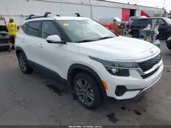 KNDEU2AA0M7174936 2021 KIA SELTOS