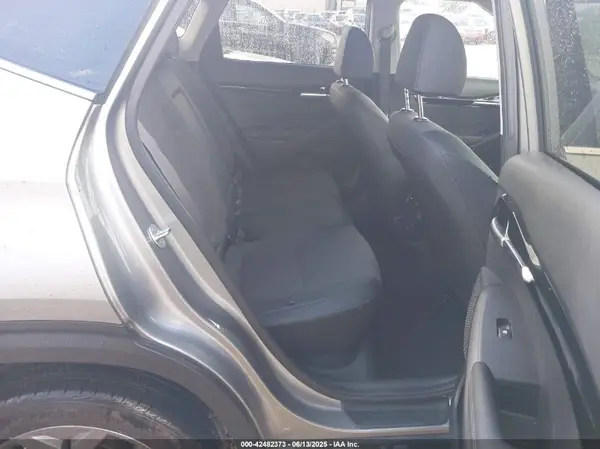 KNDEU2AA0R7601846 2024 KIA SELTOS - Image 8