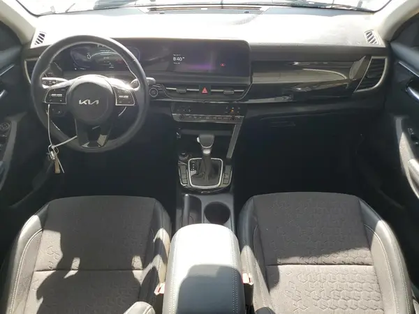 KNDEU2AA0S7708840 2025 KIA SELTOS - Image 8