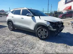 KNDEU2AA1M7098272 2021 KIA SELTOS