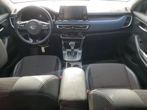 KNDEU2AA1M7098272 2021 KIA SELTOS - Image 8