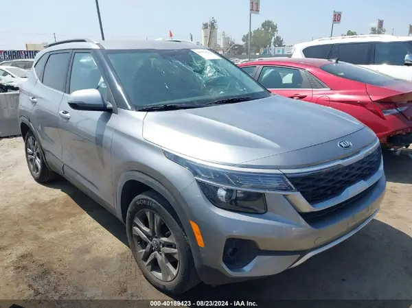 KNDEU2AA1M7139046 2021 KIA SELTOS