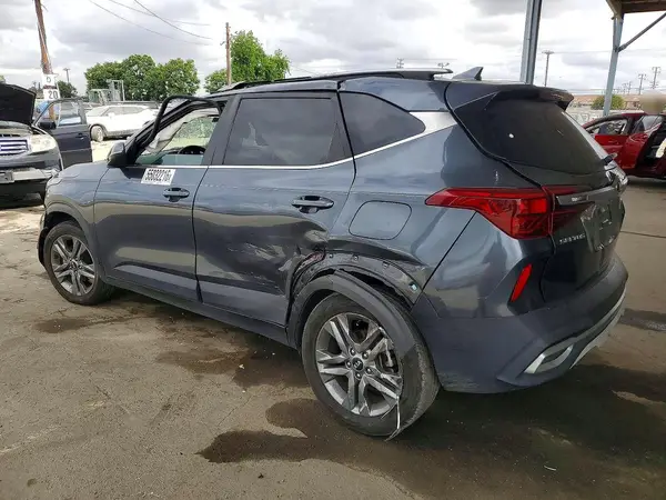 KNDEU2AA1M7141329 2021 KIA SELTOS - Image 2