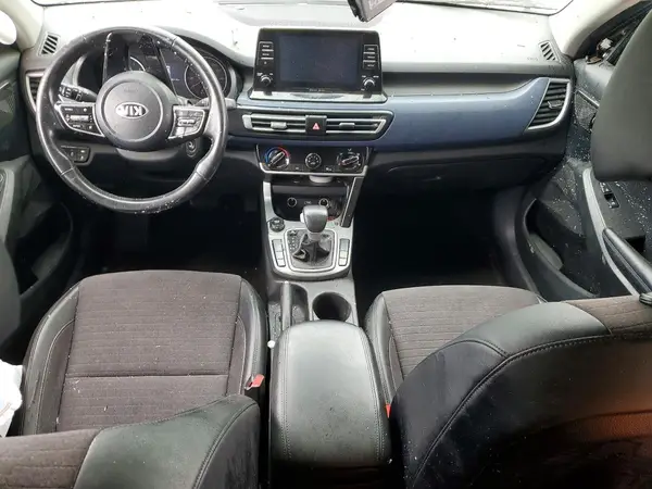KNDEU2AA1M7141329 2021 KIA SELTOS - Image 8