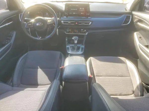 KNDEU2AA1M7152444 2021 KIA SELTOS - Image 8