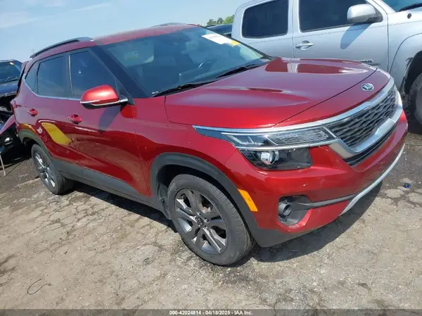 KNDEU2AA1M7159622 2021 KIA SELTOS - Image 1