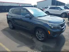 KNDEU2AA1M7187050 2021 KIA SELTOS