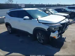 KNDEU2AA1M7196685 2021 KIA SELTOS