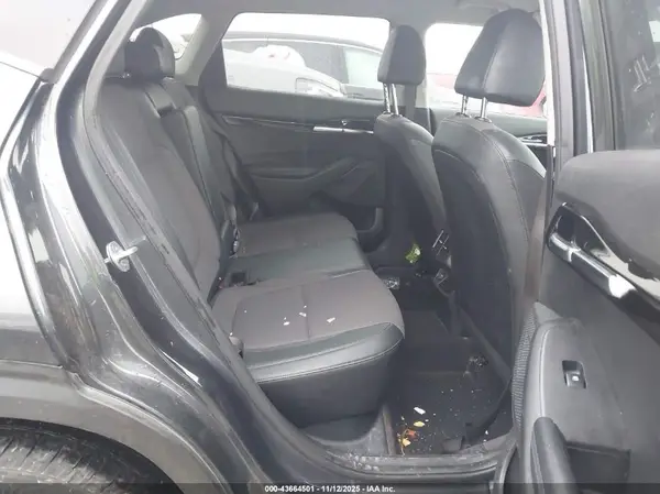 KNDEU2AA1N7287151 2022 KIA SELTOS - Image 8