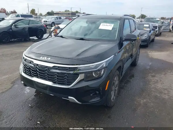KNDEU2AA1R7469907 2024 KIA SELTOS - Image 2