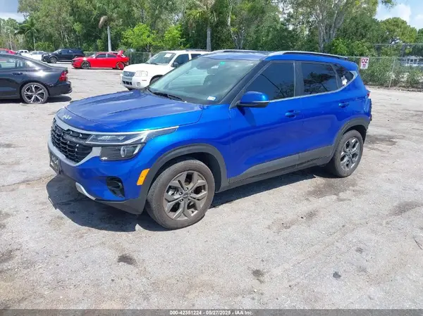 KNDEU2AA1R7615223 2024 KIA SELTOS - Image 2