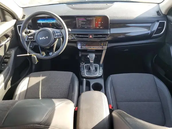 KNDEU2AA1R7632572 2024 KIA SELTOS - Image 8