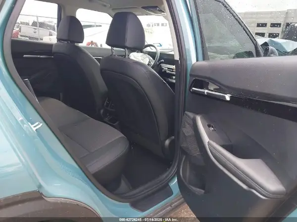 KNDEU2AA1S7696441 2025 KIA SELTOS - Image 8