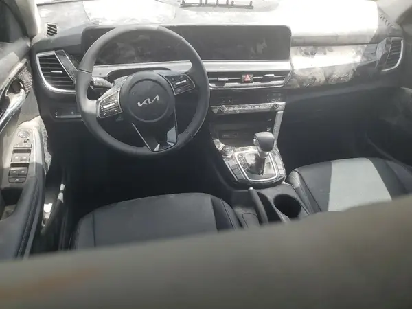 KNDEU2AA1S7706921 2025 KIA SELTOS - Image 8
