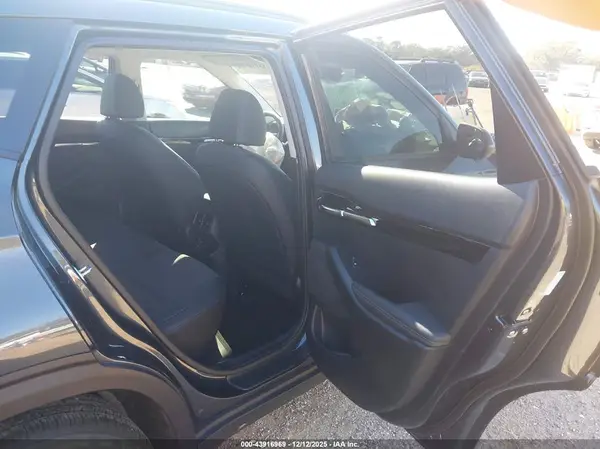 KNDEU2AA1S7791484 2025 KIA SELTOS - Image 8
