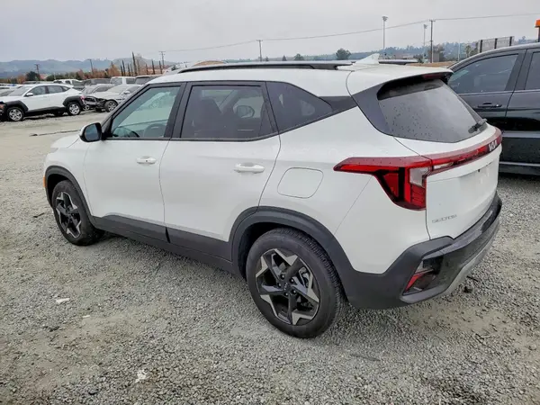 KNDEU2AA1S7818585 2025 KIA SELTOS - Image 2