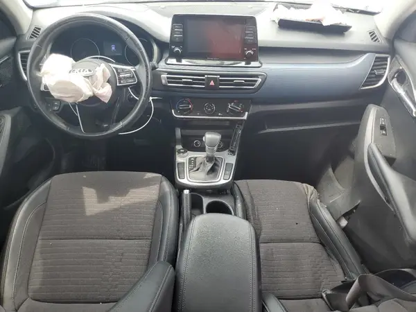 KNDEU2AA2M7042311 2021 KIA SELTOS - Image 8