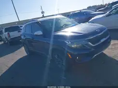 KNDEU2AA2M7058203 2021 KIA SELTOS