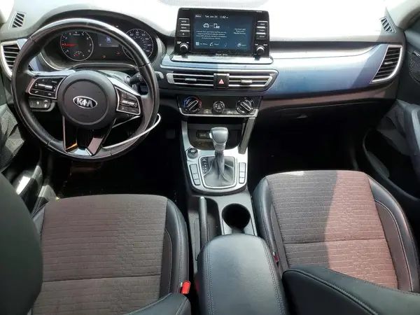 KNDEU2AA2M7118528 2021 KIA SELTOS - Image 8