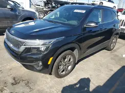KNDEU2AA2M7146958 2021 KIA SELTOS