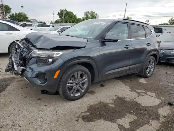 KNDEU2AA2N7306581 2022 KIA SELTOS - Image 1