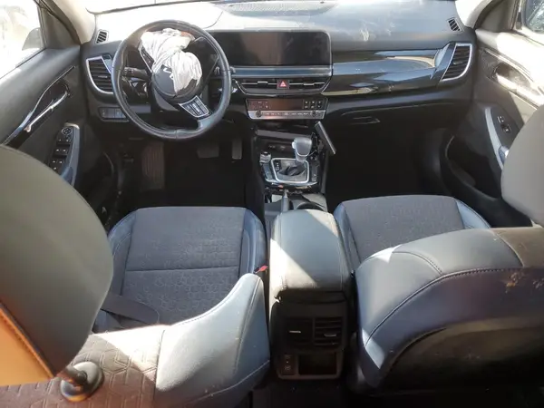 KNDEU2AA2R7495139 2024 KIA SELTOS - Image 8