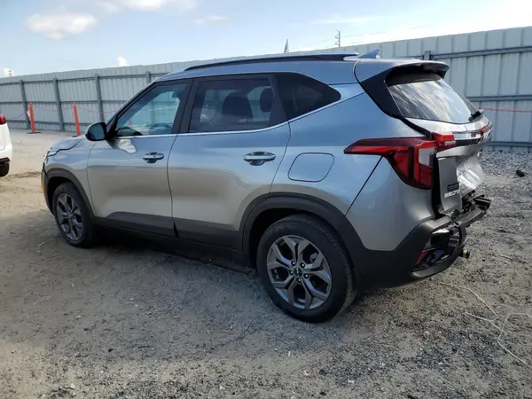KNDEU2AA2R7506415 2024 KIA SELTOS - Image 2