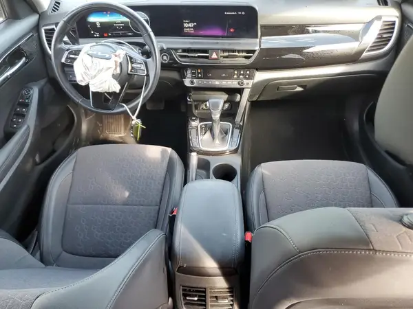 KNDEU2AA2R7506415 2024 KIA SELTOS - Image 8