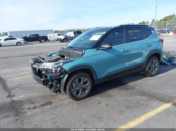 KNDEU2AA2R7601217 2024 KIA SELTOS - Image 2