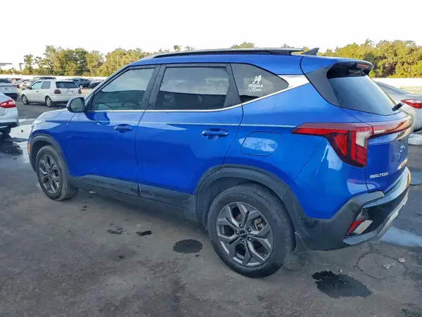 KNDEU2AA2R7640096 2024 KIA SELTOS - Image 2