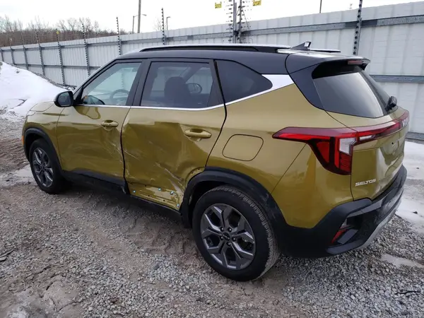 KNDEU2AA2R7662583 2024 KIA SELTOS - Image 2