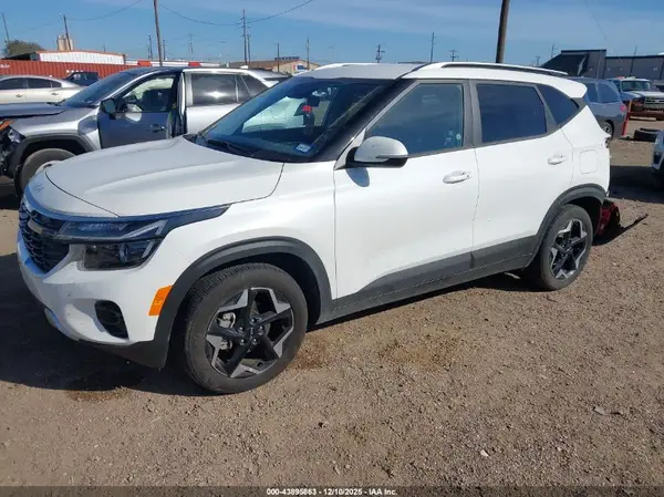 KNDEU2AA2S7739152 2025 KIA SELTOS - Image 2