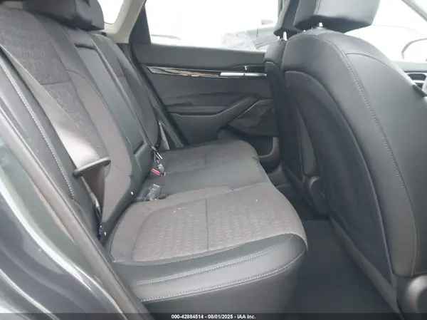 KNDEU2AA2S7804694 2025 KIA SELTOS - Image 8