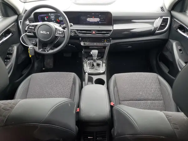 KNDEU2AA2S7816361 2025 KIA SELTOS - Image 8