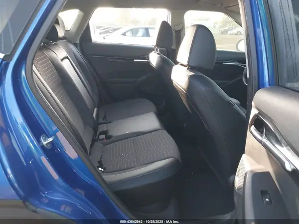KNDEU2AA3M7050708 2021 KIA SELTOS - Image 8