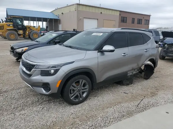 KNDEU2AA3M7148248 2021 KIA SELTOS - Image 1