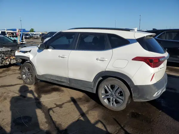 KNDEU2AA3M7221716 2021 KIA SELTOS - Image 2