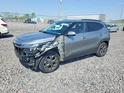 KNDEU2AA3R7495621 2024 KIA SELTOS