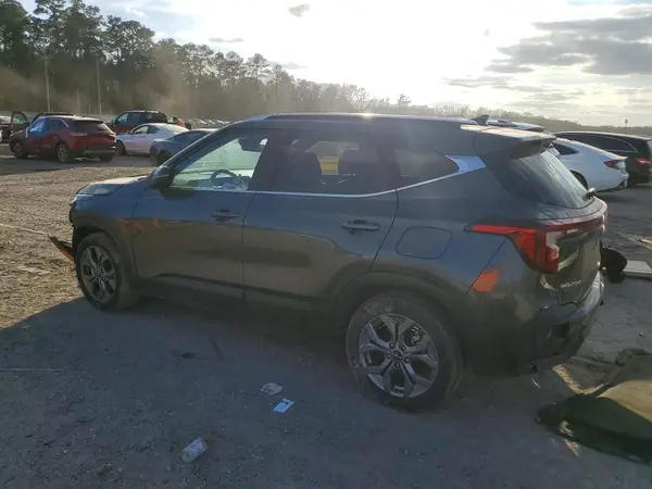 KNDEU2AA3R7501241 2024 KIA SELTOS - Image 2