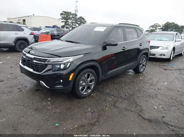 KNDEU2AA3R7621377 2024 KIA SELTOS - Image 2