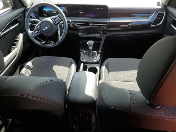 KNDEU2AA3R7641760 2024 KIA SELTOS - Image 8